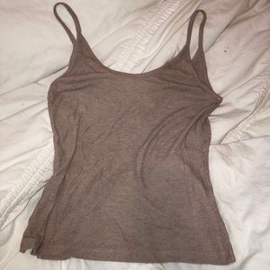 BRANDY MELVILLE ✧･ﾟTANK